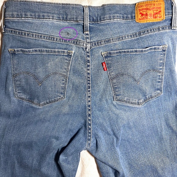 Levis 314 Shaping Straight Mid Rise Jean - Picture 9 of 9